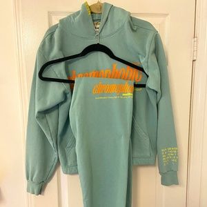 Rare Mad Happy Vintage Sweatshirt + Pants